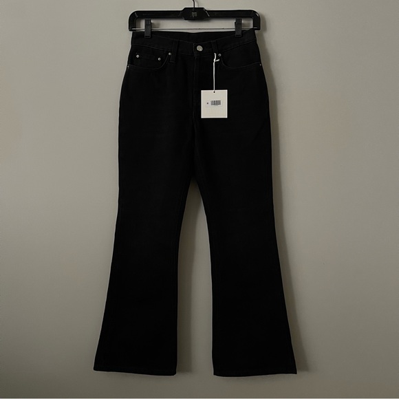 Toteme Cropped Kick Denim Jeans Size 24 NWT - Picture 2 of 7